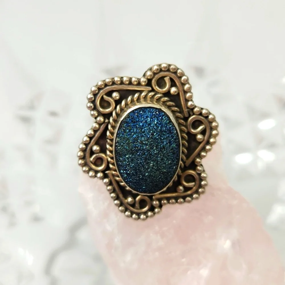 Vintage Sterling Silver Ring with Blue Druzy